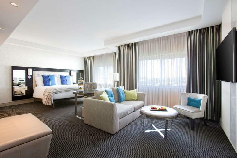 Hotel Southern Sun Waterfront