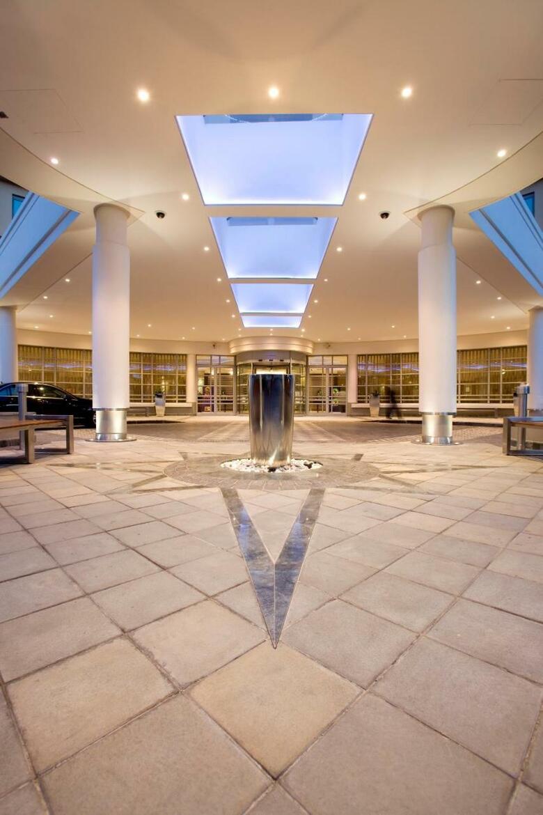 Hotel Southern Sun Waterfront
