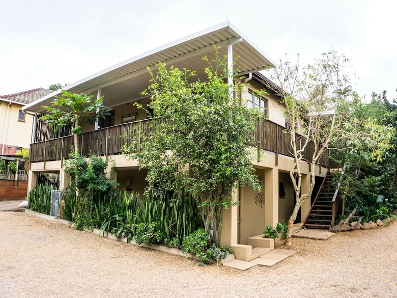 Hostal Mackaya Bella Guest House