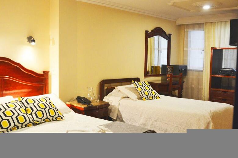 Hotel El Virrey Centro