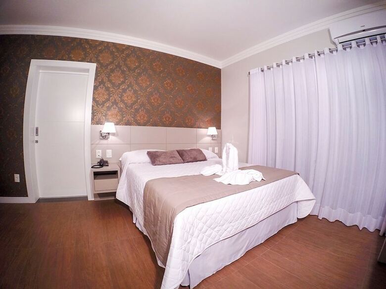 Seville Park Hotel