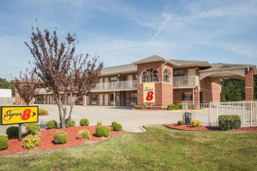 Hotel Super 8 By Wyndham Cabot