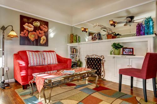 Hillcrest House Bed & Breakfast