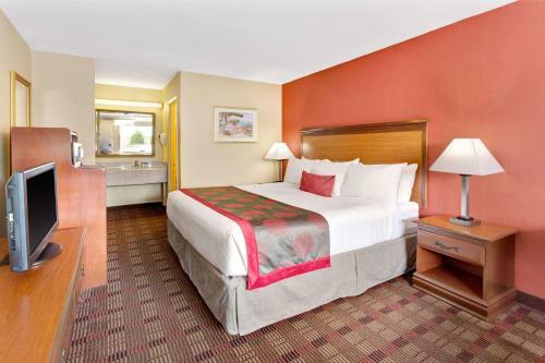 Hotel Ramada By Wyndham Baltimore West