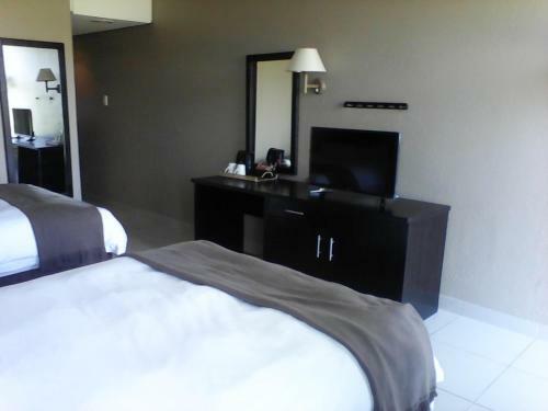 Wilderness Beach Hotel