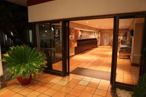 Wilderness Beach Hotel