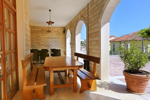 Apartment Duce 10303a