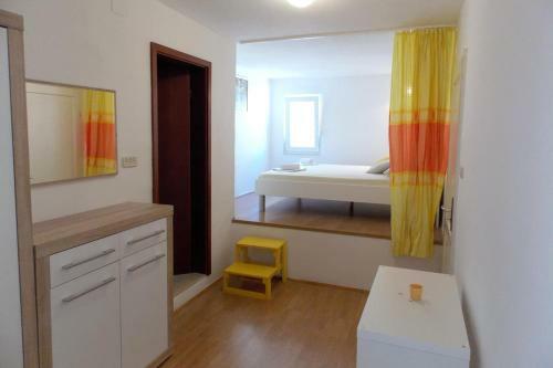 Apartment Duce 4798c