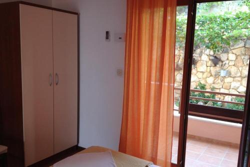 Apartment Duce 2749b