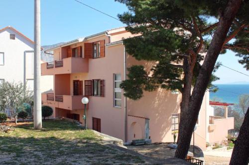 Apartment Duce 2749b