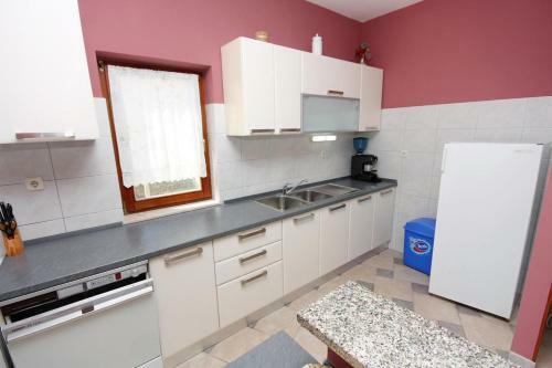 Apartments By The Sea Duce (omis) - 2749