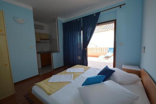 Apartments By The Sea Duce (omis) - 2749