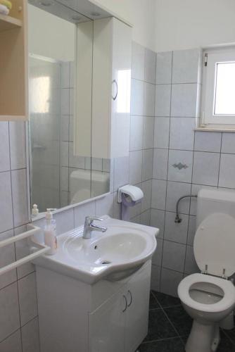 Hostal Apartment Duce 2737b