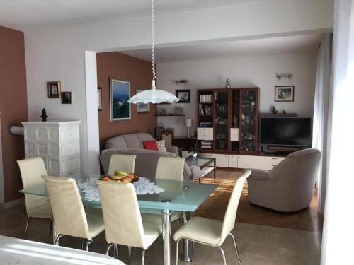 Apartments With A Parking Space Duce (omis) - 2778