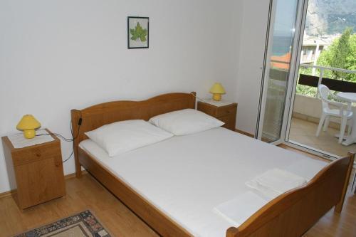 Apartments With A Parking Space Duce (omis) - 2778
