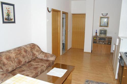 Apartments With A Parking Space Duce (omis) - 2778