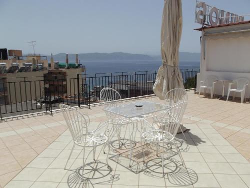 Hotel Minos