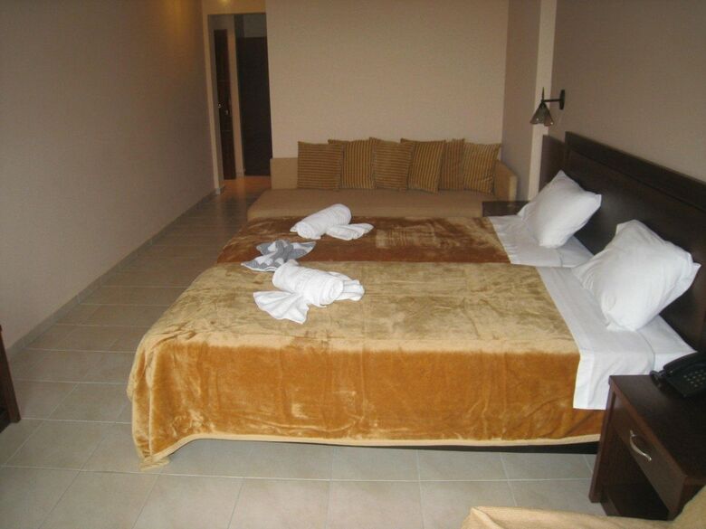 9 Queens Spa Hotel