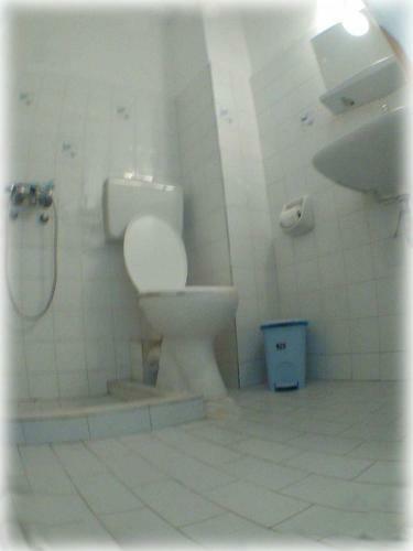 Aeolus Apartments & Studios