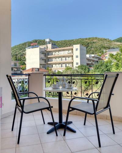 Niovi Luxury Apartments