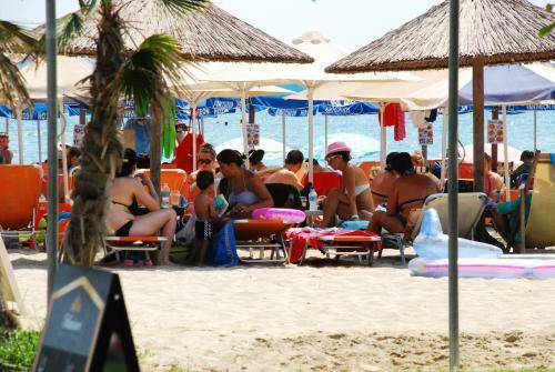 Aparthotel Pantheon Beach Hotel