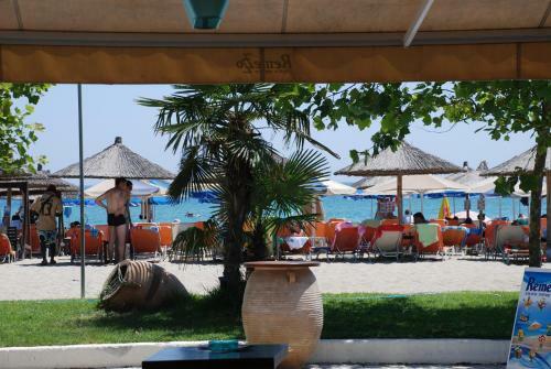 Aparthotel Pantheon Beach Hotel