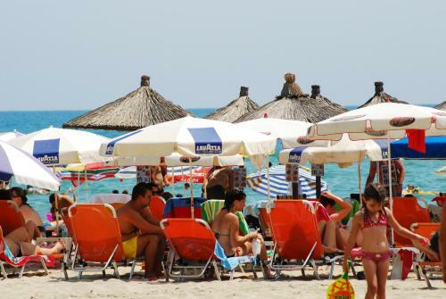 Aparthotel Pantheon Beach Hotel