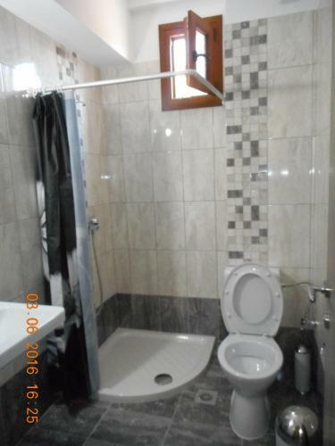 Dimitra's Apartments
