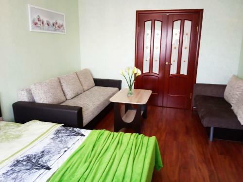 Apartment On Gorkogo 62