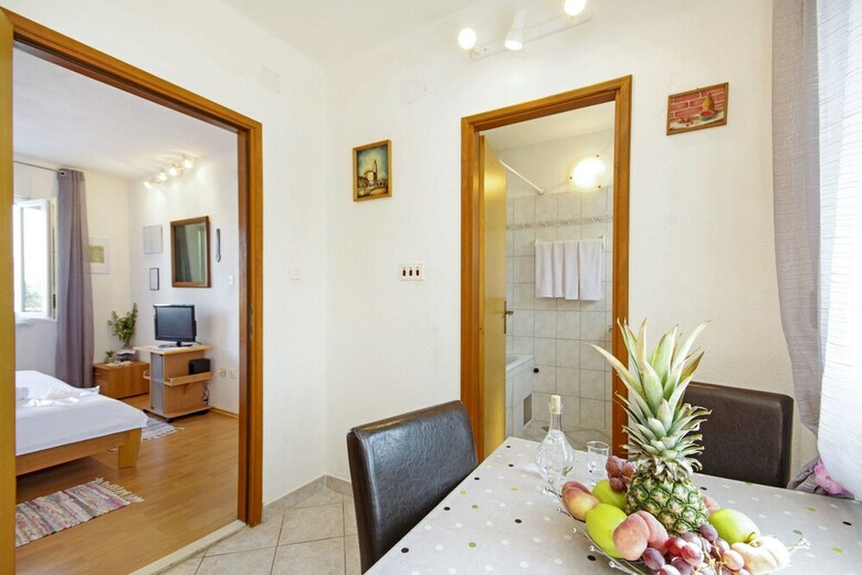Apartments Bosiljka