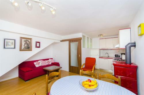 Apartments Dragica