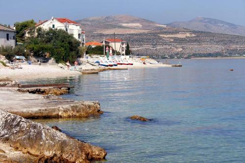 Hostal Apartment Arbanija 5228d