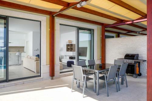Acadia Beach Apartments Slatine