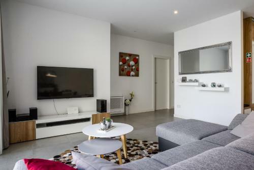 Acadia Beach Apartments Slatine