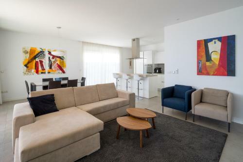 Acadia Beach Apartments Slatine