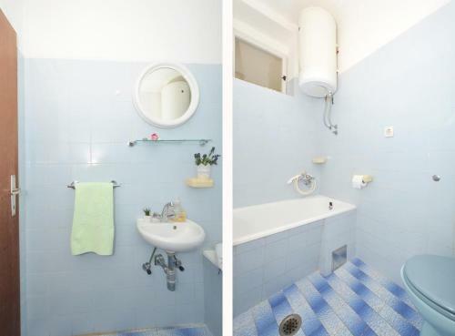 Hostal Apartments With A Parking Space Arbanija (ciovo) - 5228