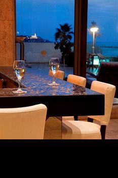 Park Plaza Orchid Hotel