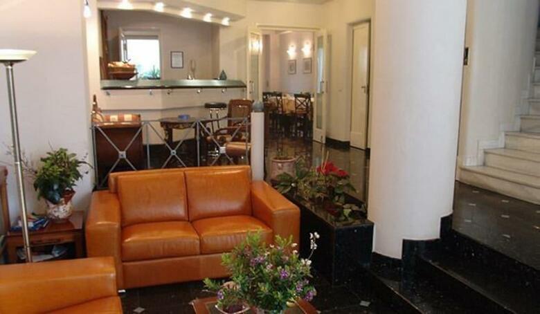 Hotel Athos