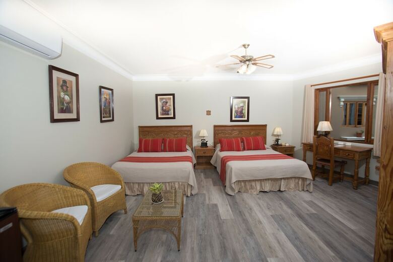 Hotel Antigua Miraflores