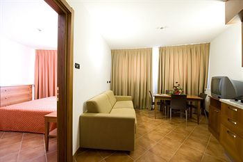 Hotel Appartamenti Villaggio Campo Smith
