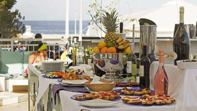 Hotel Bue Marino