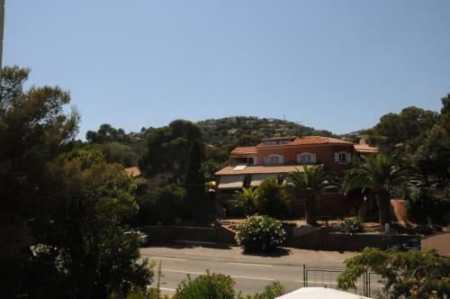 Hotel H�tel Les Calanques