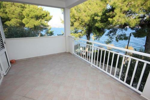 Apartment Slatine 7274b