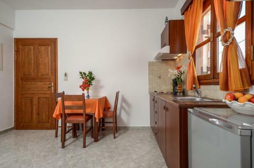 Margaritis Apartments