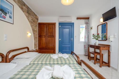 Polemis Studios & Apartments