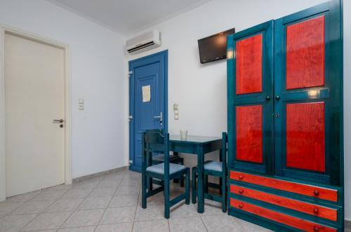 Polemis Studios & Apartments
