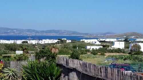 Hostal Blue And White