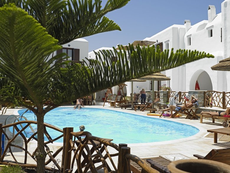 Aparthotel Anemomilos