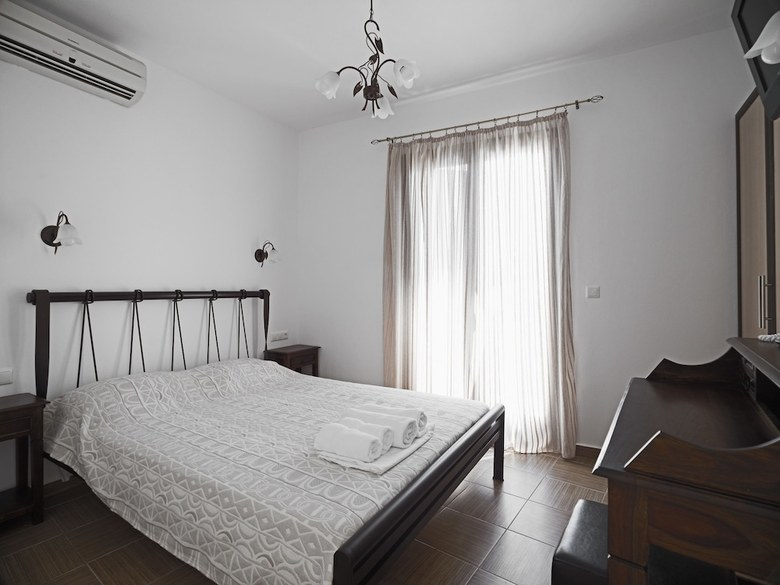 Aparthotel Anemomilos