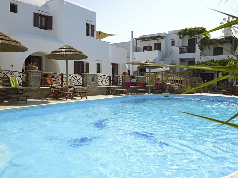 Aparthotel Anemomilos